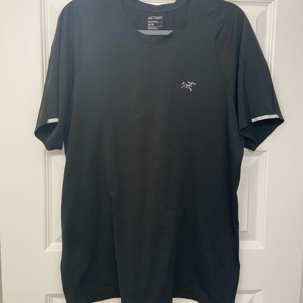 Arc'teryx Black Short Sleeve Tee